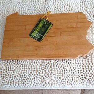 Bamboo Cutting Board - Pennsylvania Shape  NWT